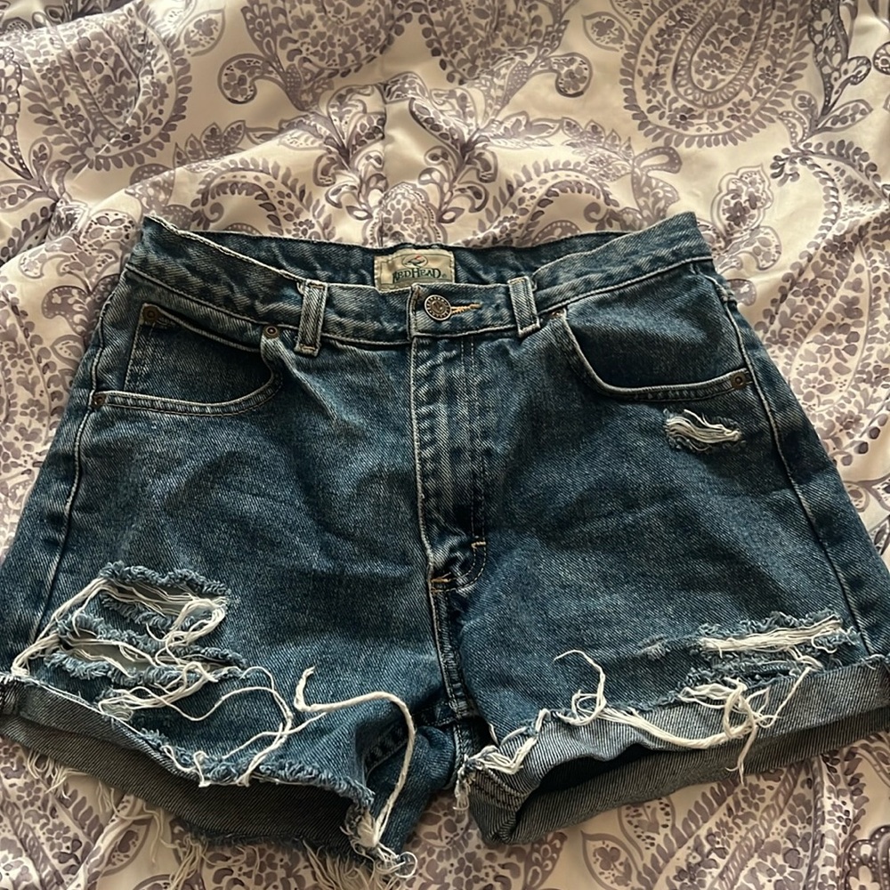 Redhead shorts